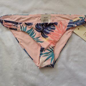 NWT Roxy Pink Flower Pattern Bikini Bottom - Small